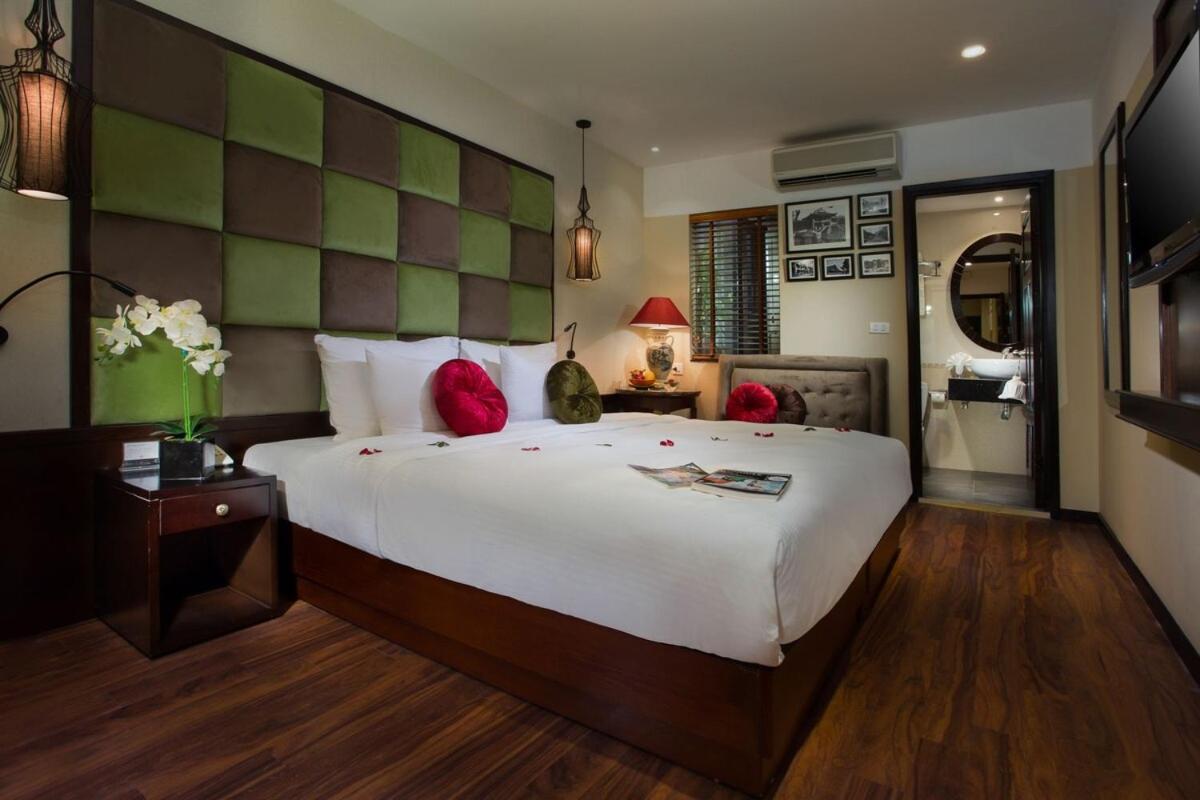 Ambassador Hanoi Hotel & Travel Екстер'єр фото