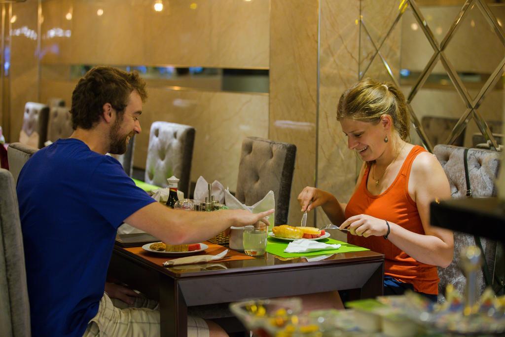 Ambassador Hanoi Hotel & Travel Екстер'єр фото